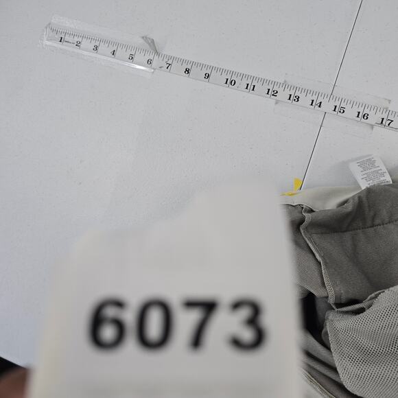 Lolë Women’s Performance Stretch Pants Beige Straight Leg UPF 50+ Size 14 6073 - Picture 12 of 12